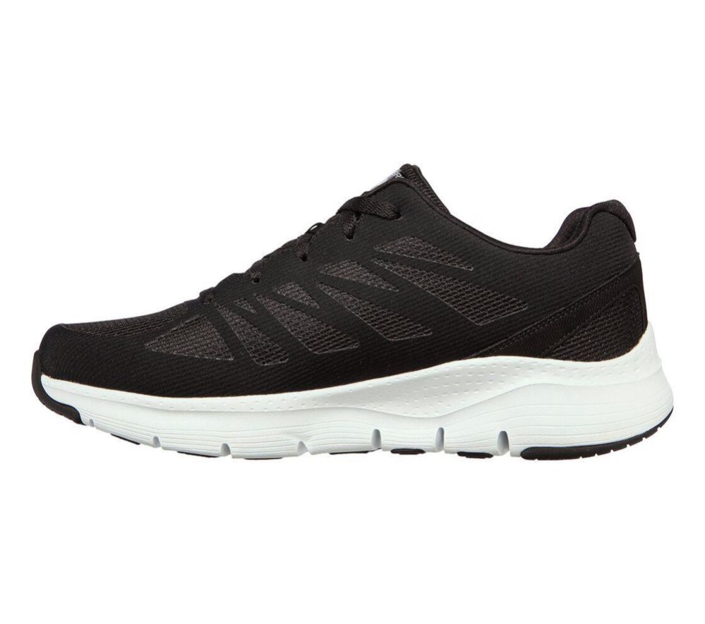 Skechers Arch Fit - Charge Back Men's Training Shoes Black White | YQZP71452