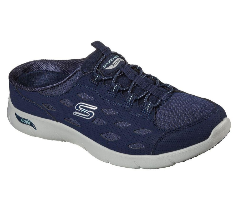 Skechers Arch Fit Refine - Lucky Breeze Women\'s Walking Shoes Navy | TAEG76801