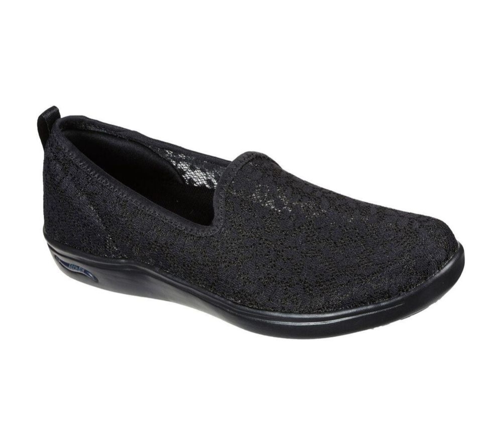 Skechers Arch Fit Uplift - Romantic Women\'s Slip On Shoes Black | JIVG19865