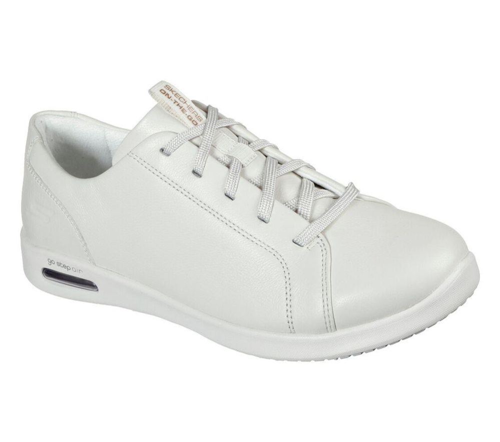 Skechers GO STEP Air - Fun Filled Women\'s Trainers White | GBIZ14069