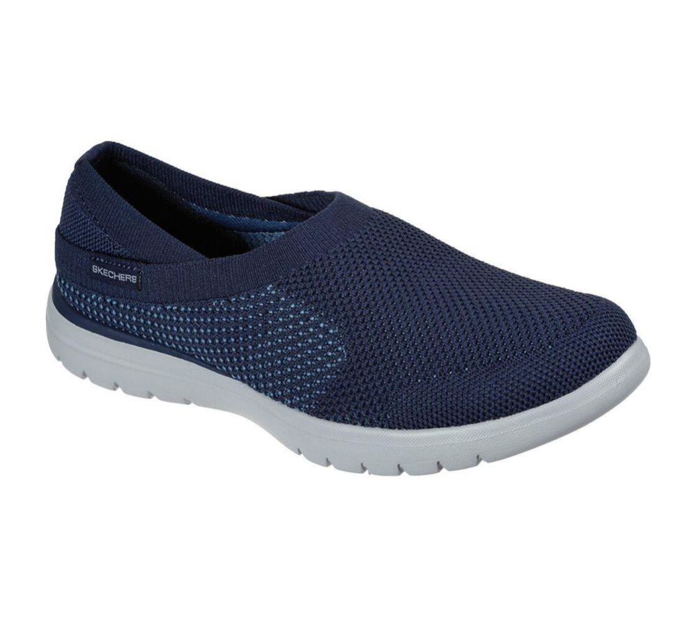 Skechers On-the-GO Flex - Remedy Women\'s Trainers Navy | ZADU26745