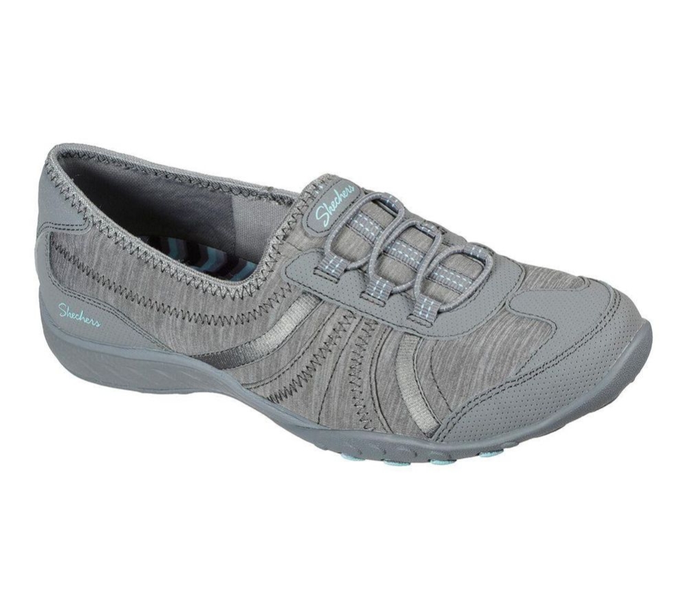 Skechers Relaxed Fit: Breathe-Easy - Proud Moment Women\'s Trainers Grey | LYDP80917