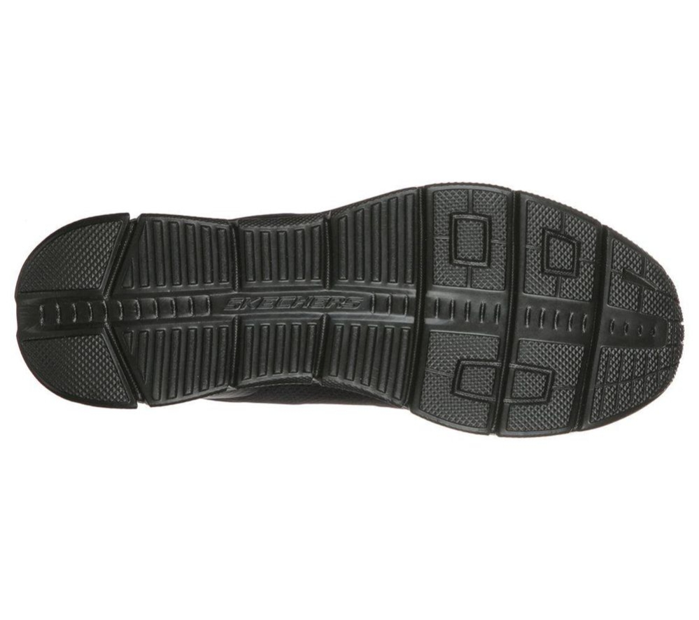 Skechers Relaxed Fit: Equalizer 4.0 - Voltis Men's Training Shoes Black | YJQU73652