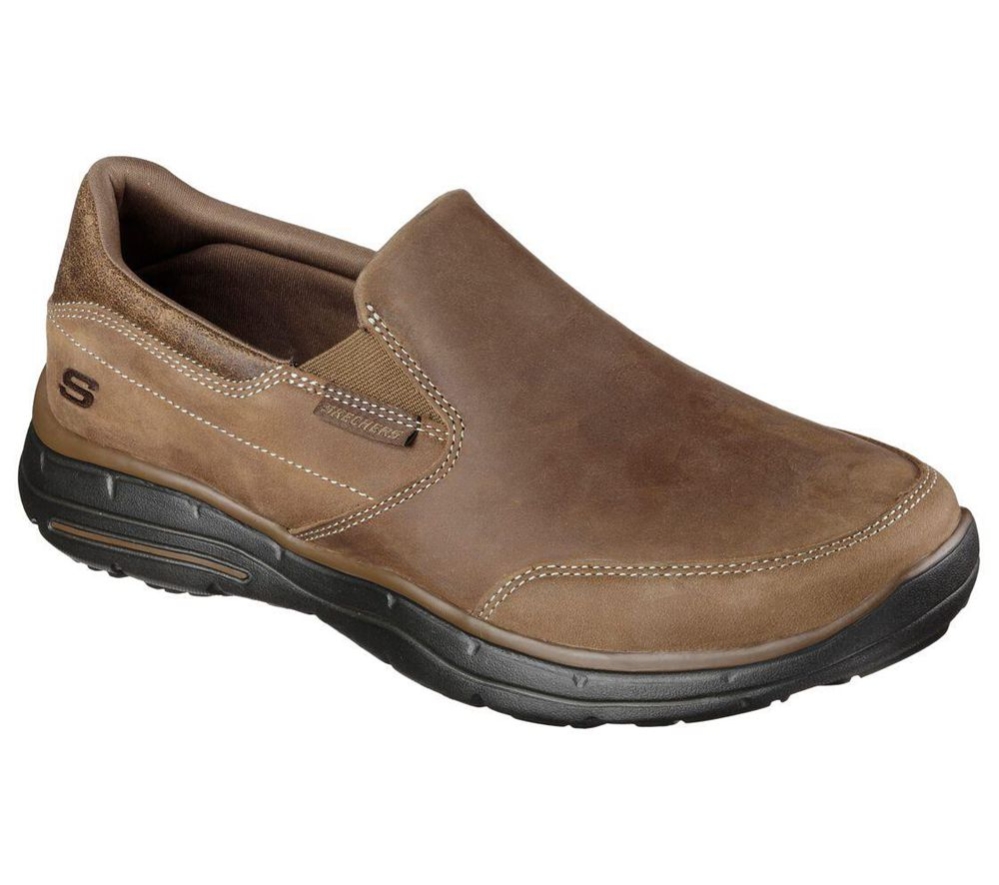 Skechers Relaxed Fit: Glides - Calculous Men\'s Loafers Brown | CSFR13840