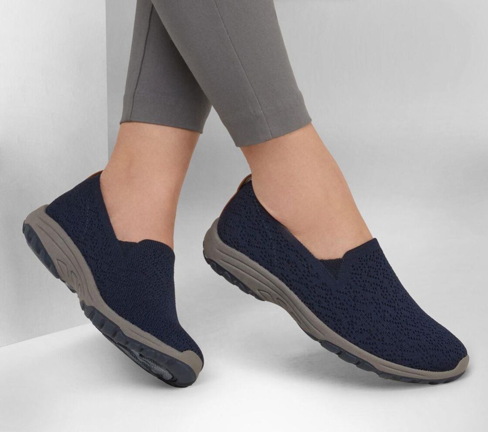 Skechers Relaxed Fit: Reggae Fest 2.0 - Mellow Drama Women's Loafers Navy | GINK57803