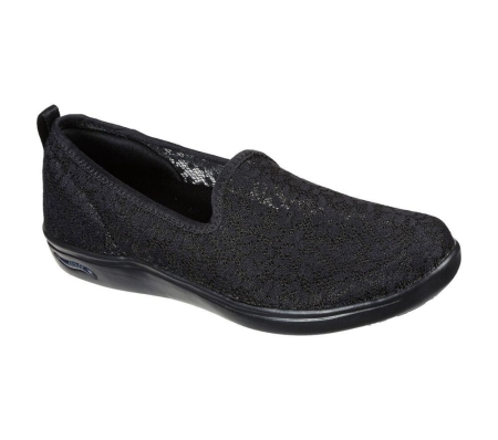 Skechers Arch Fit Uplift - Romantic Women's Slip On Shoes Black | JIVG19865